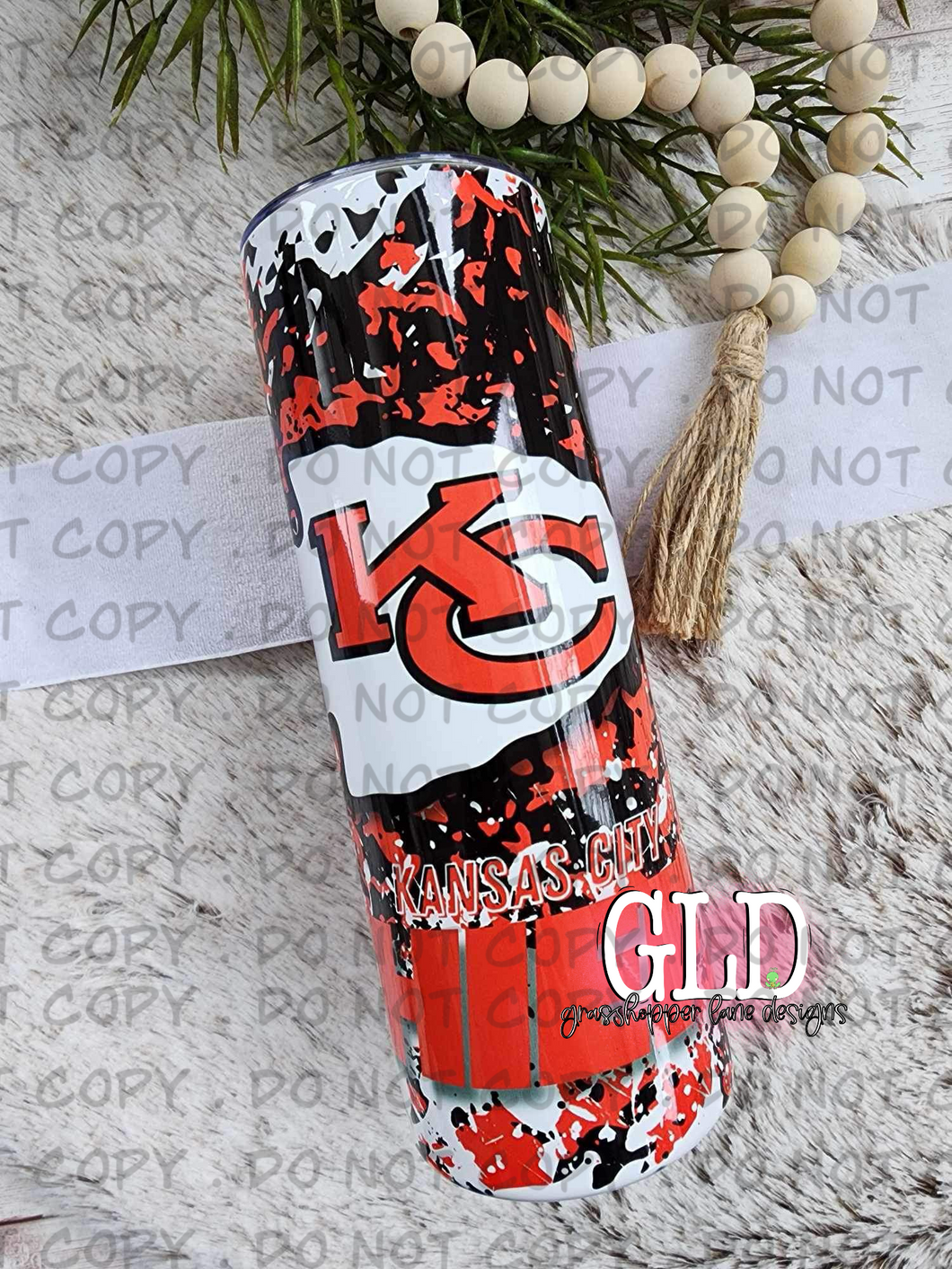 20oz straight  tumbler - Chiefs red and black splatter.